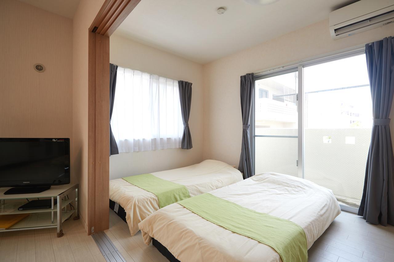 Rainbow Terrace Ginowan Apartment Exterior foto