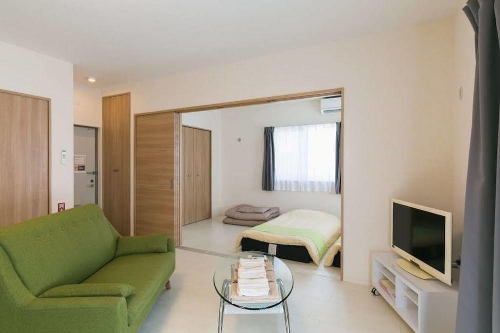 Rainbow Terrace Ginowan Apartment Exterior foto